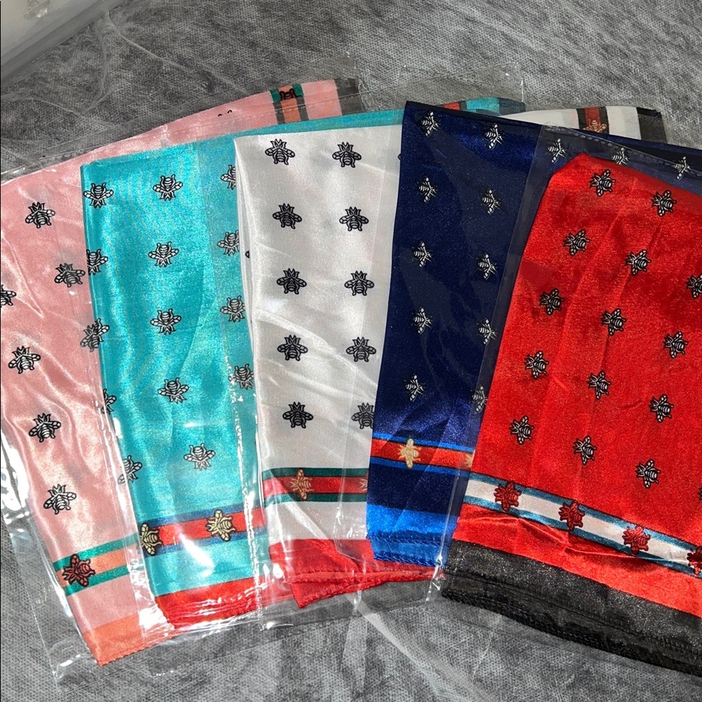 Silk Twilly’s /scarfs Variety